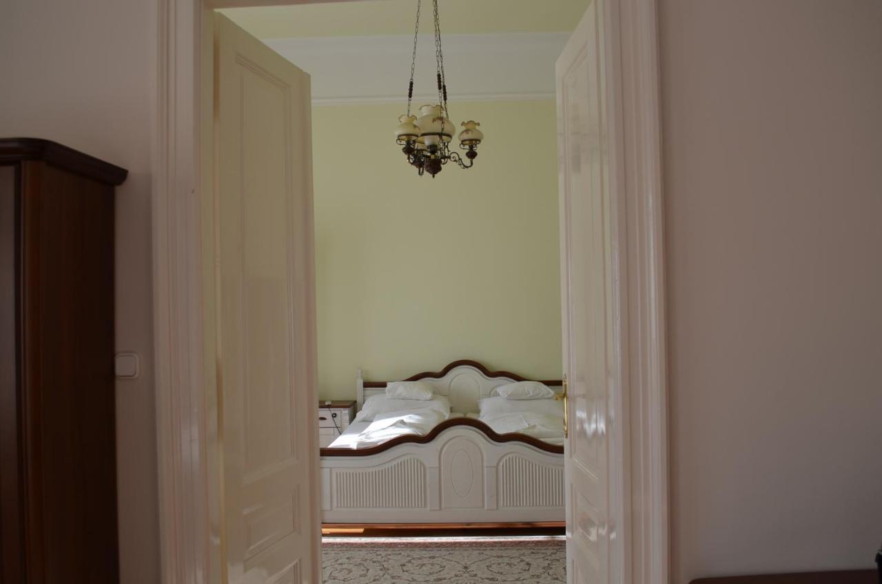 Gabriella Szallas Tabor Utca 5 Szeged Bagian luar foto